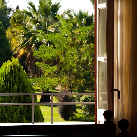 Villa Athina *