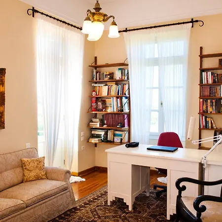 Athina Villa