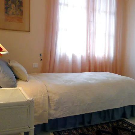 Athina Αμαλιάδα